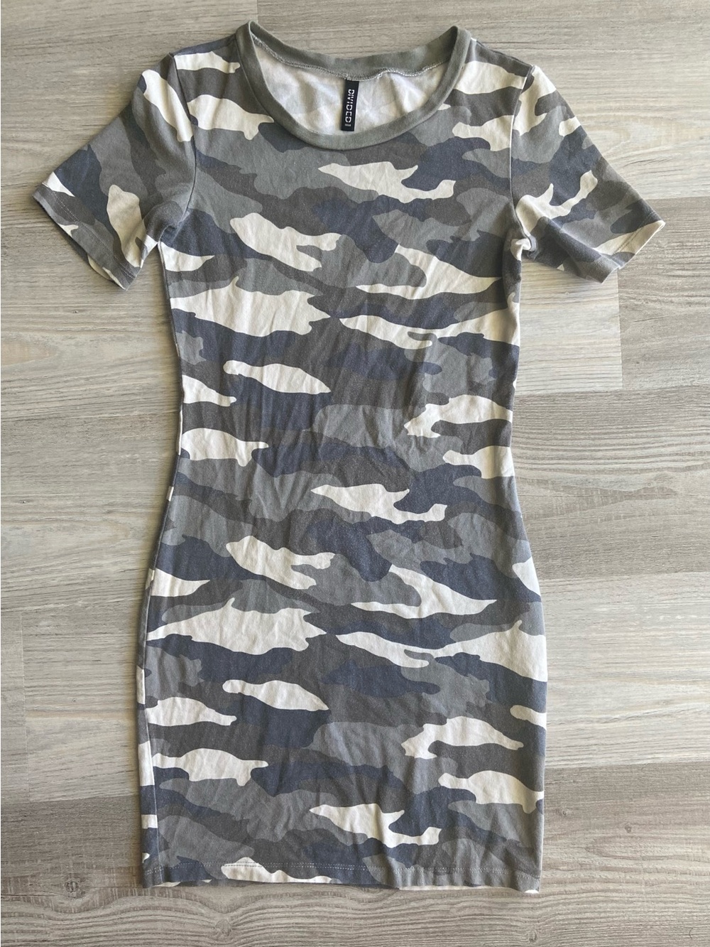 H&M Divided Gray Camo Bodycon T-Shirt Mini Dress Size 4